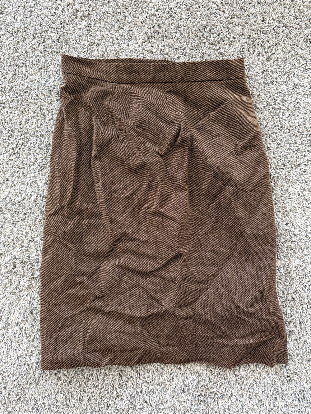 Louis Féraud Women's Brown Pencil Skirt - Sleek Tailored Style